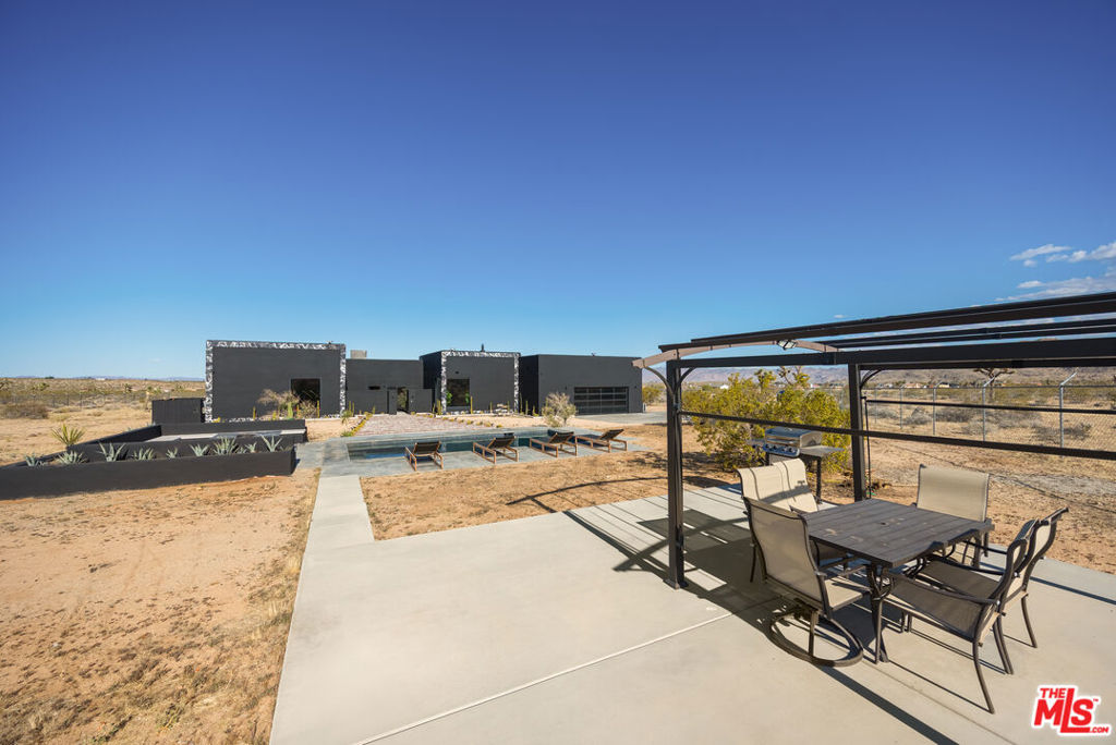 MLS #25533141 image #33