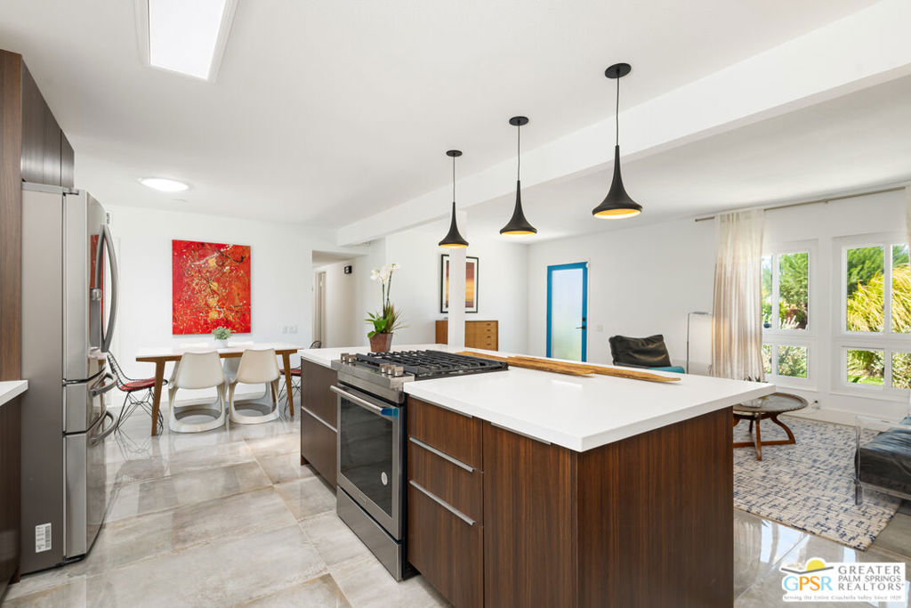 MLS #25533955PS image #5