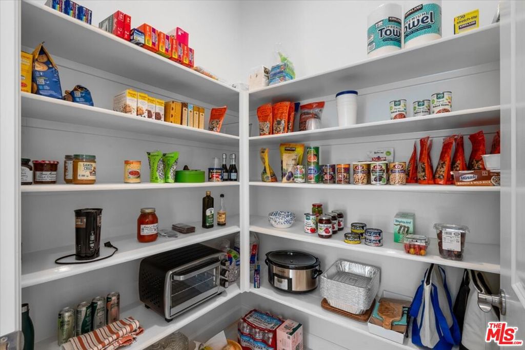 MLS #25537485 image #22