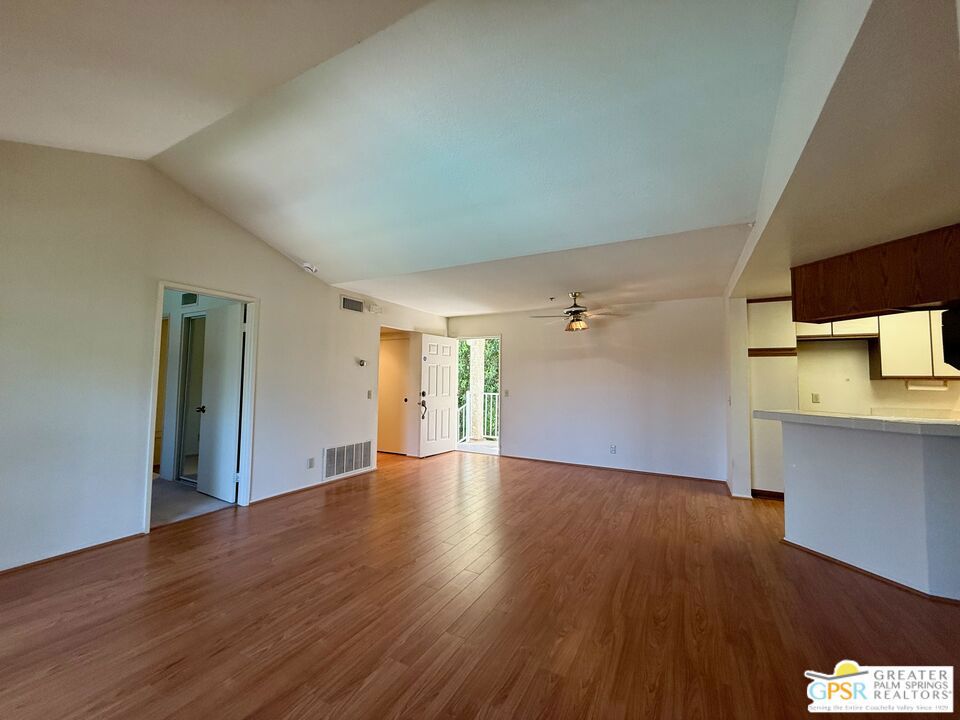 MLS #25537565PS image #3