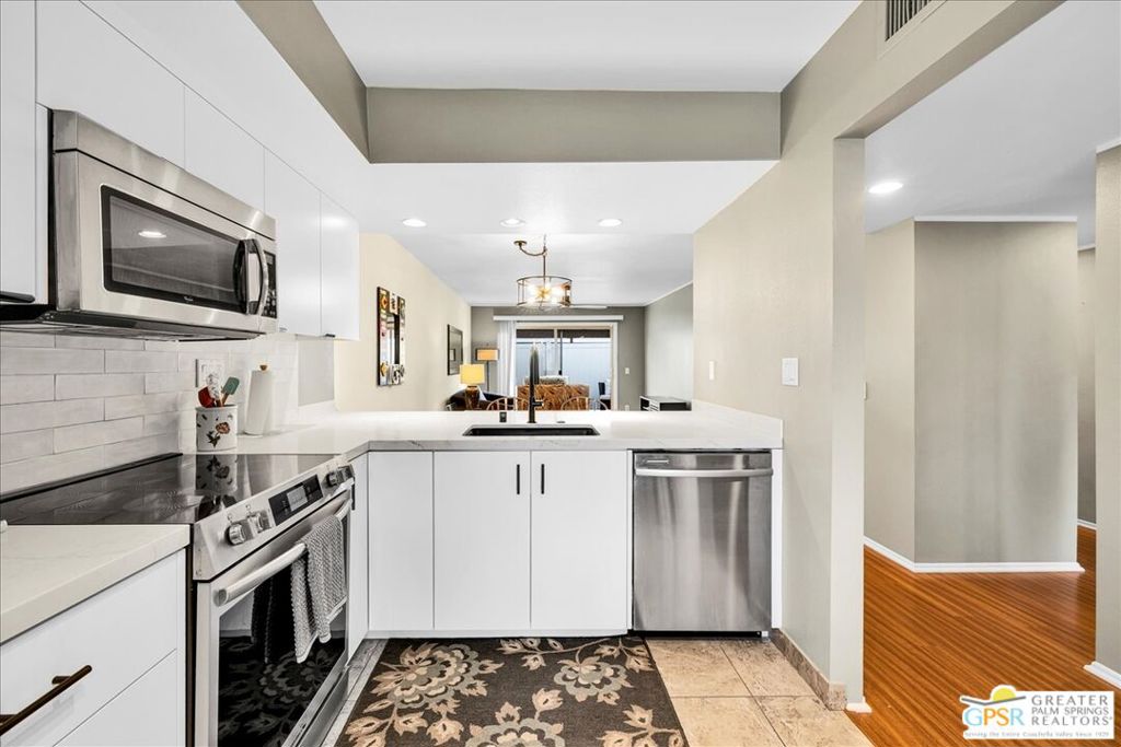 MLS #25540413PS image #15