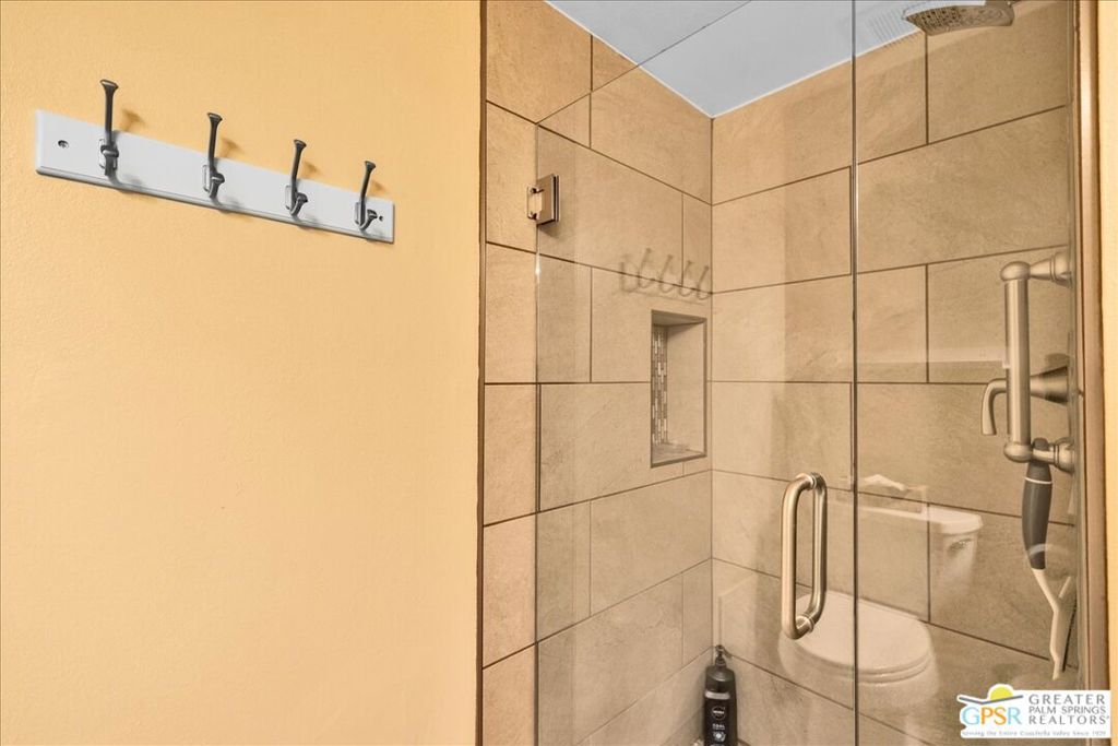 MLS #25540413PS image #9