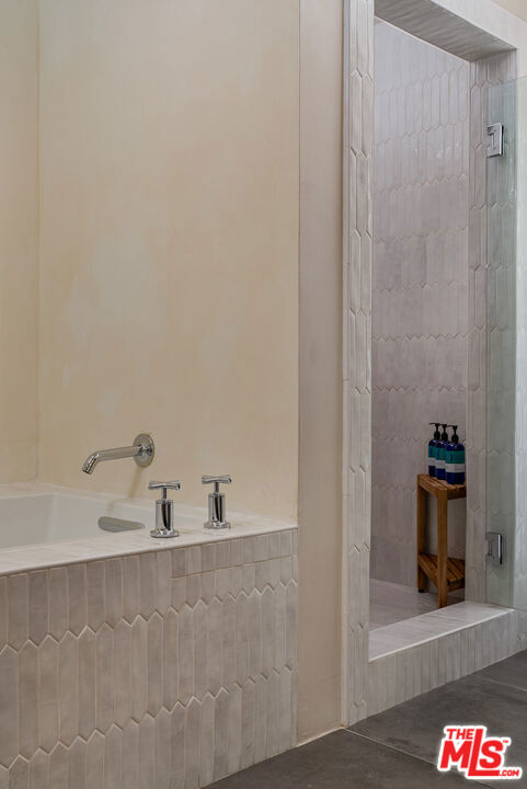 MLS #25543225 image #19