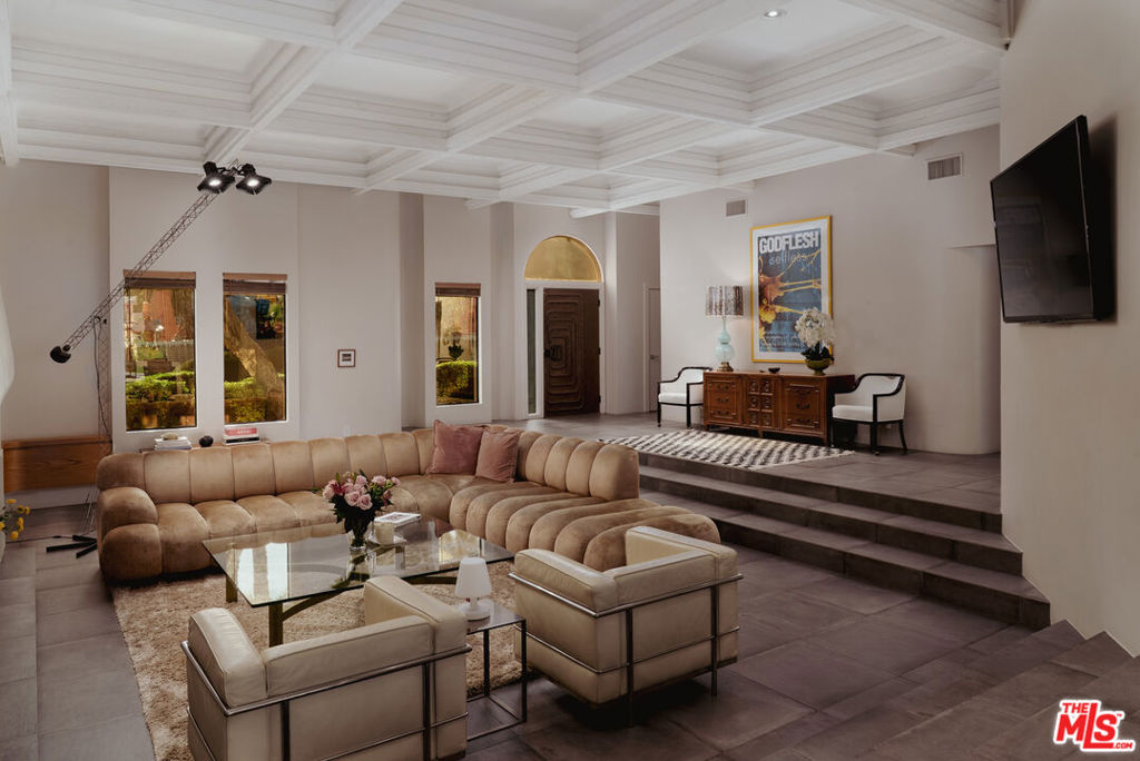 MLS #25543225 image #6