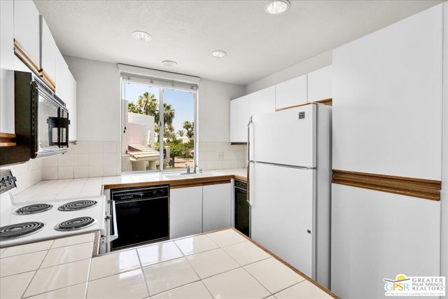 MLS #25550011PS image #14