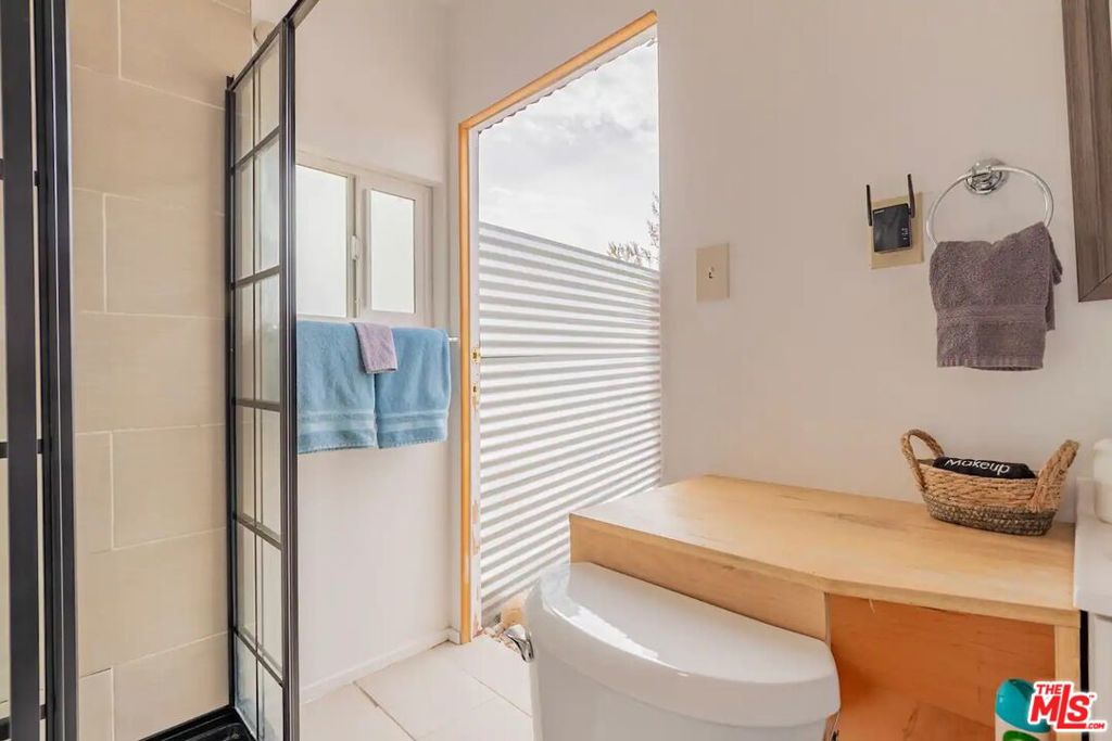 MLS #25553063 image #30