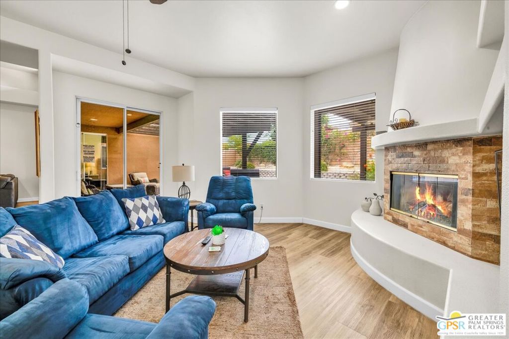 MLS #25560561PS image #16