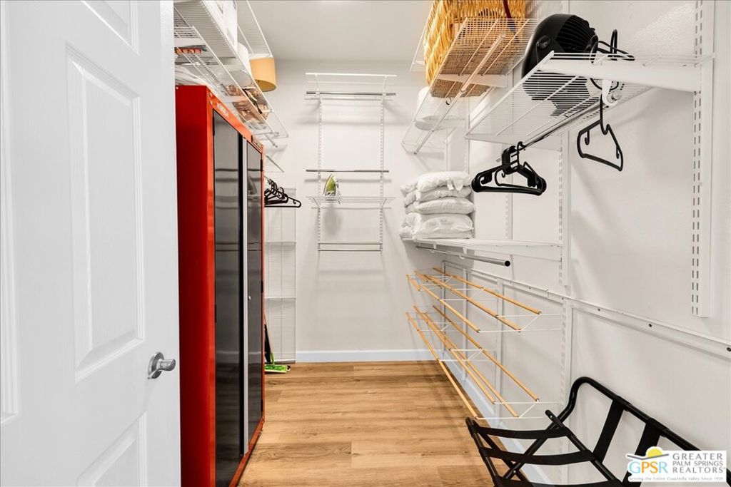 MLS #25560561PS image #27