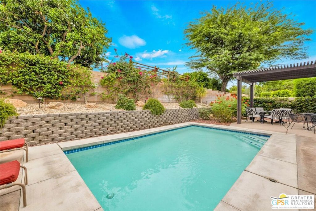 MLS #25560561PS image #8