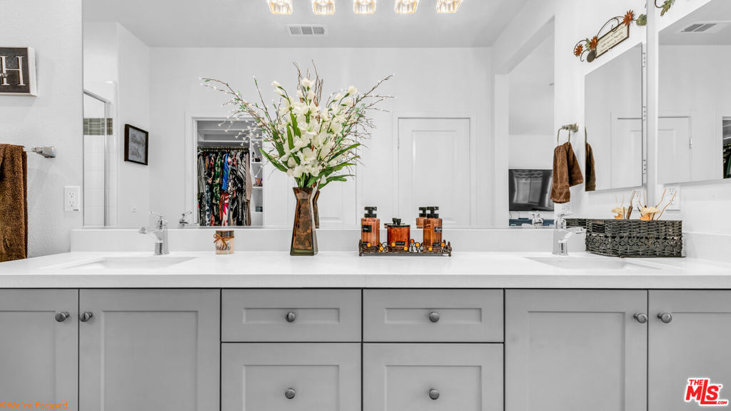 MLS #25561273 image #12