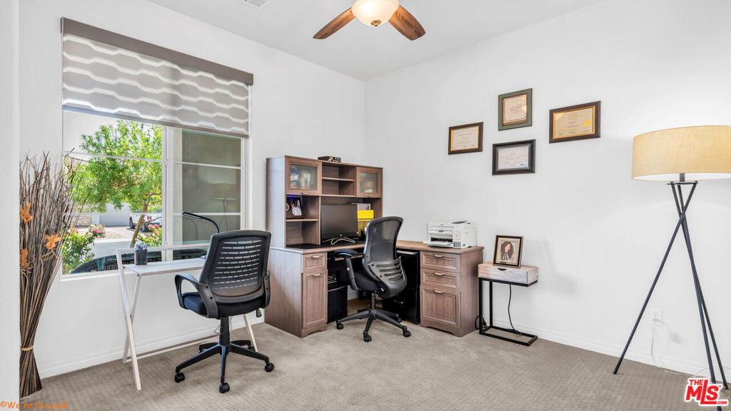 MLS #25561273 image #16