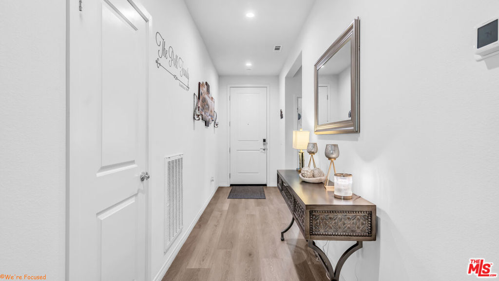 MLS #25561273 image #2