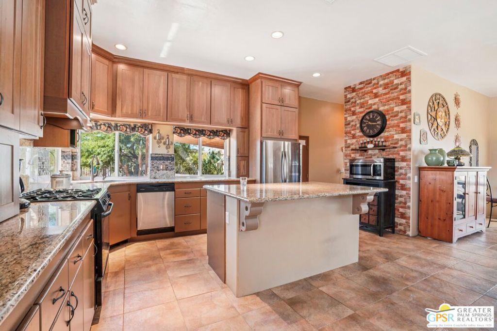 MLS #25564541PS image #12