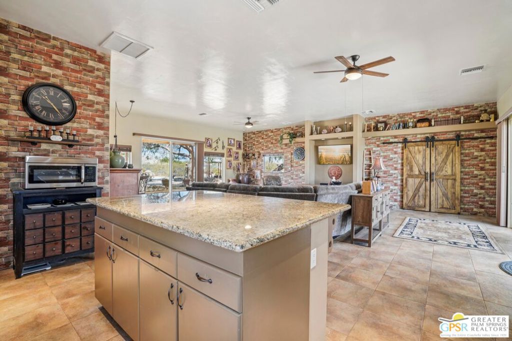 MLS #25564541PS image #15