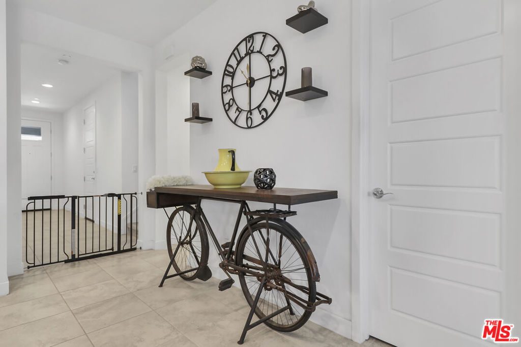 MLS #25565155 image #10