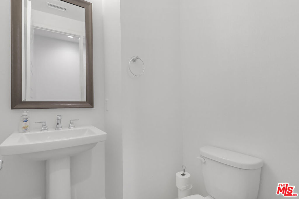 MLS #25565155 image #22