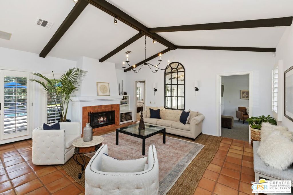 MLS #25565535PS image #4