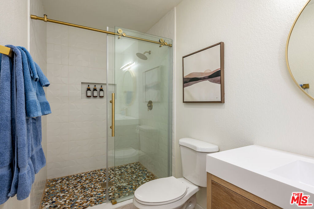 MLS #25565709 image #18