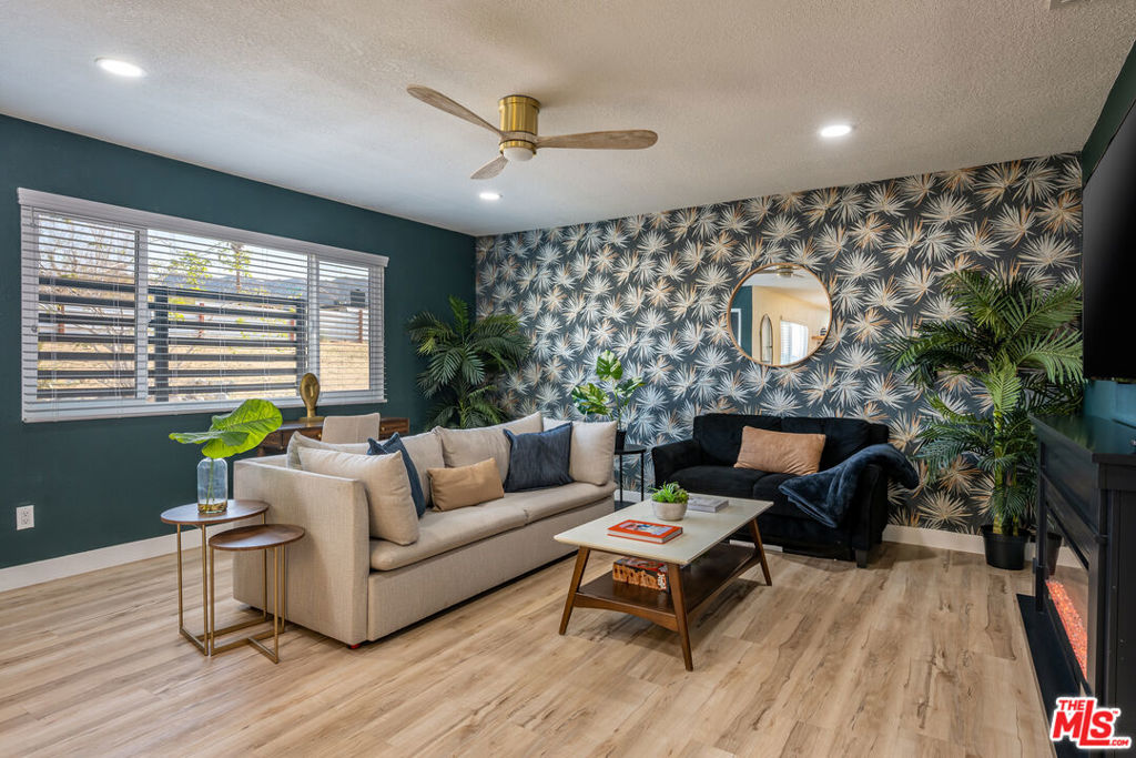 MLS #25565709 image #3