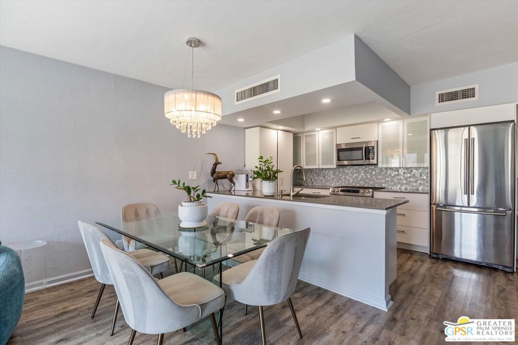 MLS #25566341PS image #8