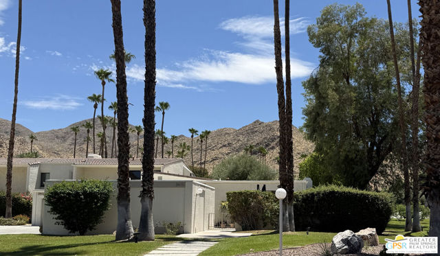 MLS #25570385PS image #0