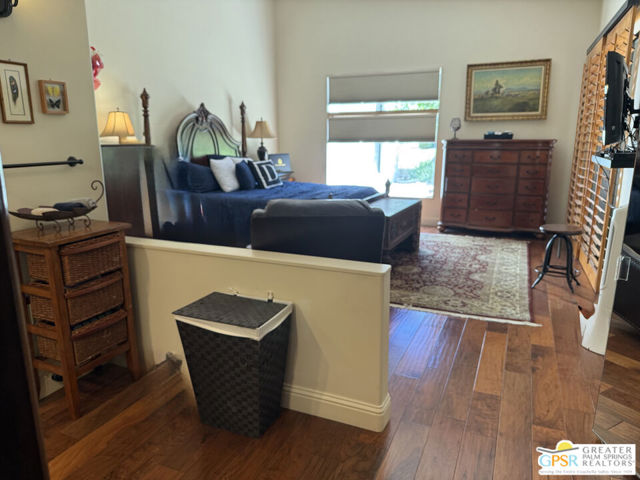 MLS #25570385PS image #25