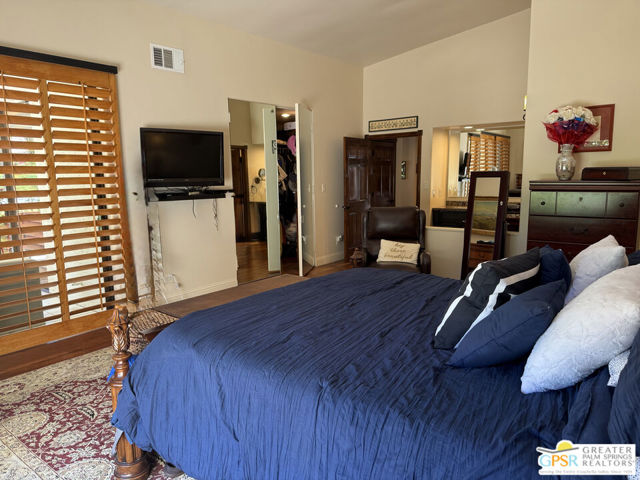 MLS #25570385PS image #5