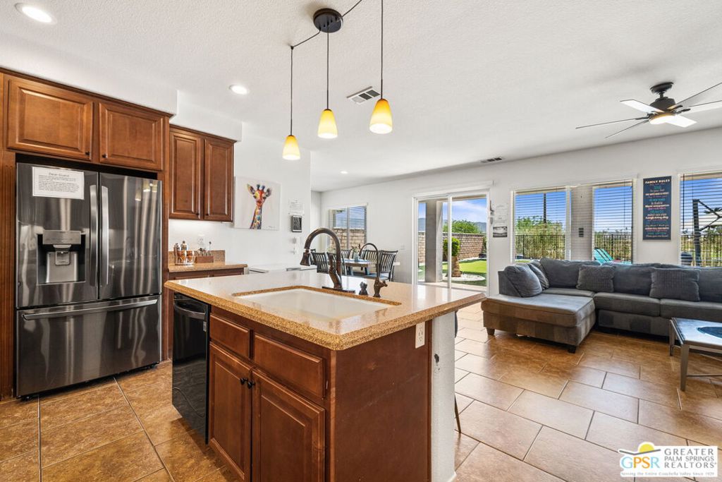 MLS #25570465PS image #11