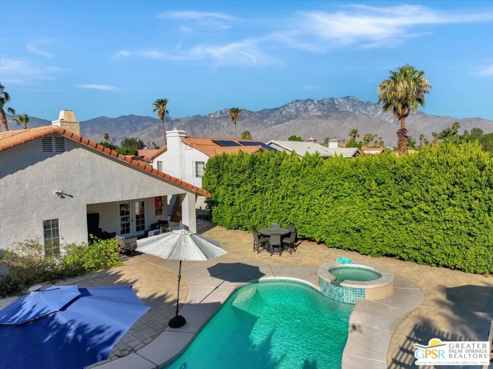 MLS #25570533PS image #1