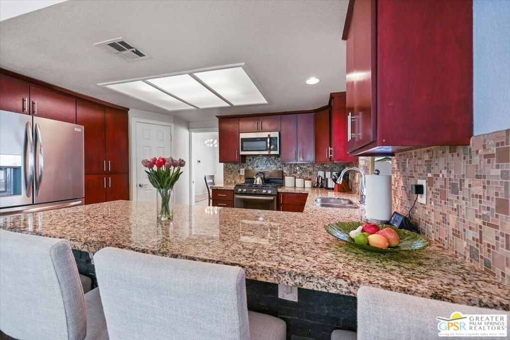 MLS #25570533PS image #17