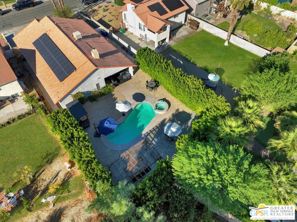 MLS #25570533PS image #2