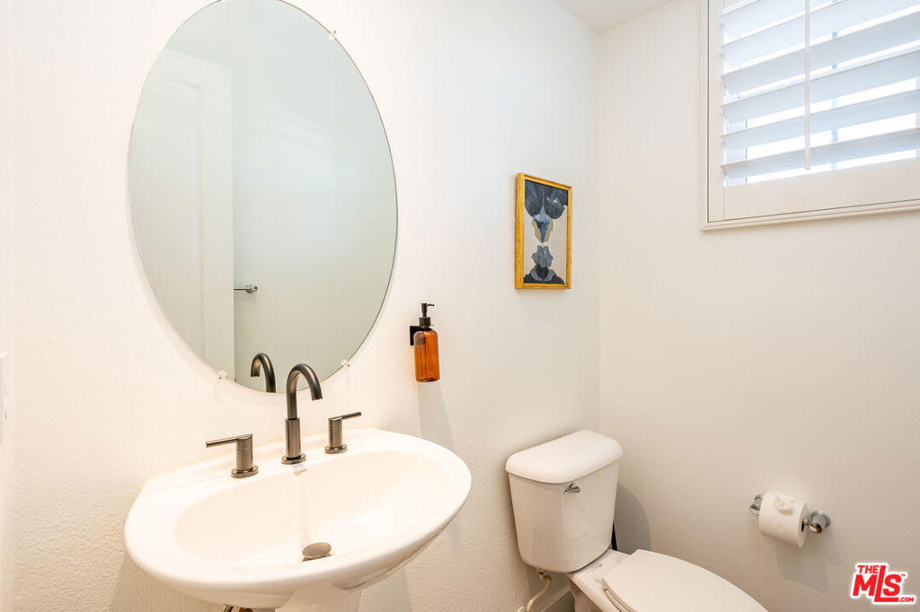 MLS #25571057 image #21