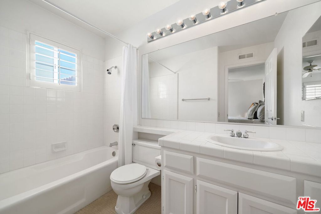 MLS #25571405 image #23