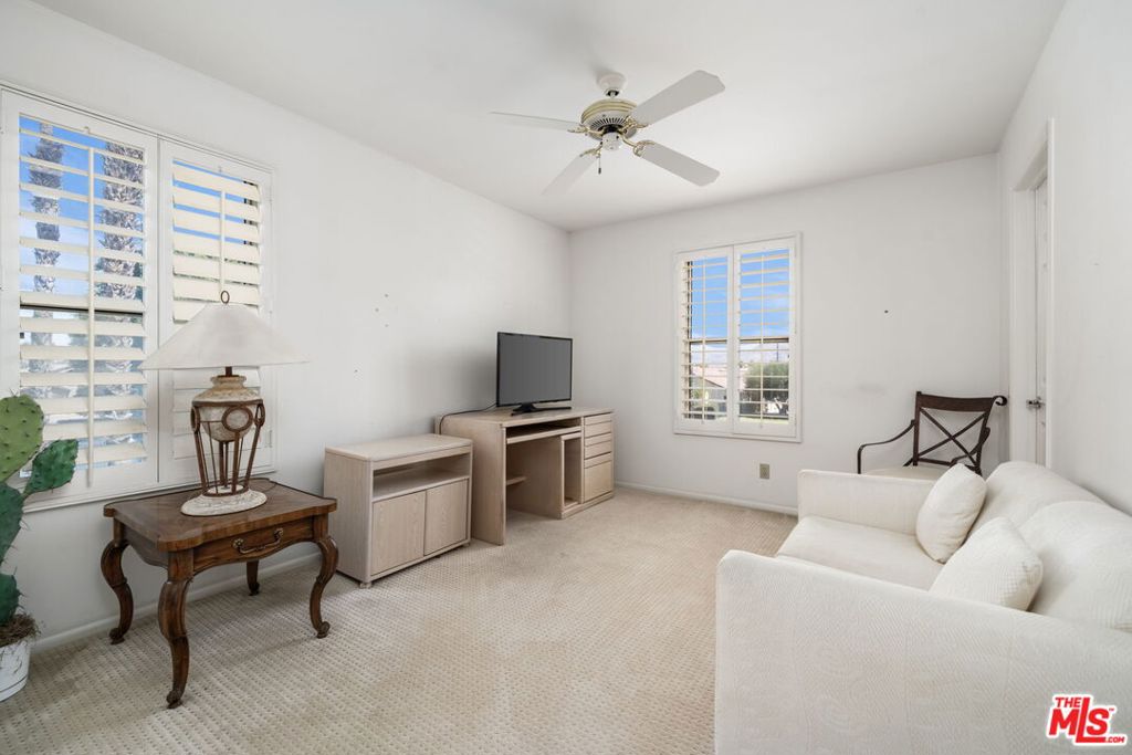 MLS #25571405 image #24