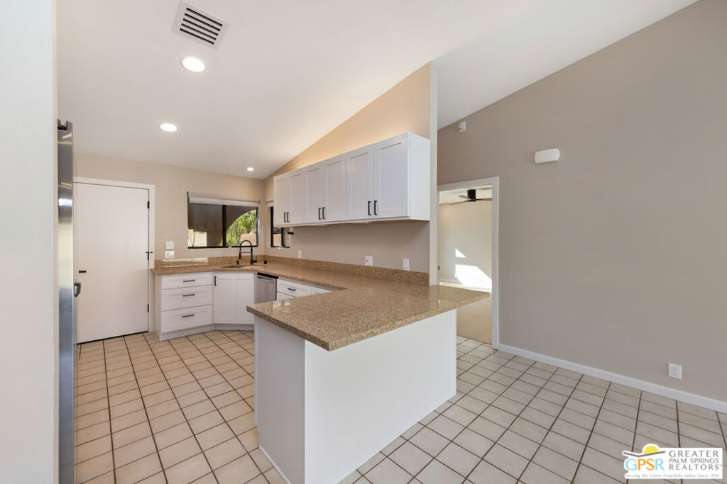 MLS #25572243PS image #5