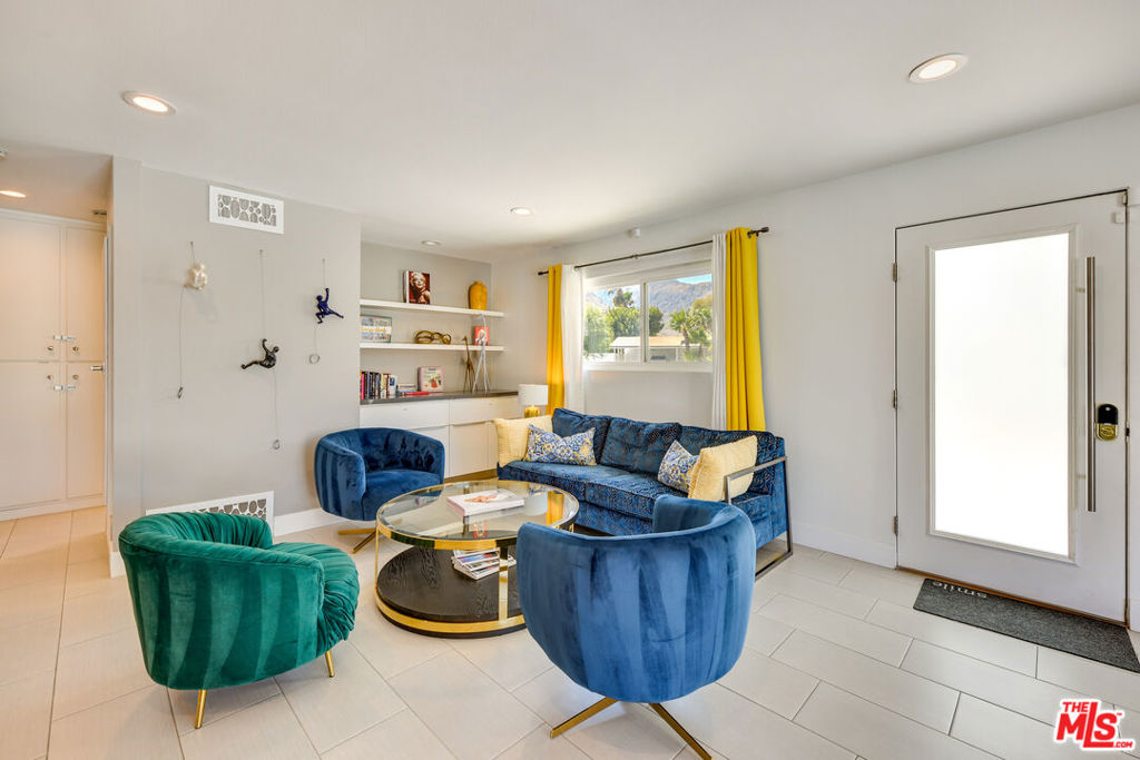 MLS #25572863 image #14