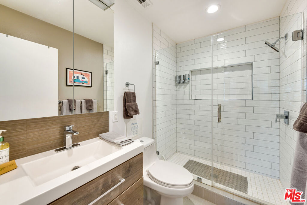 MLS #25572863 image #25