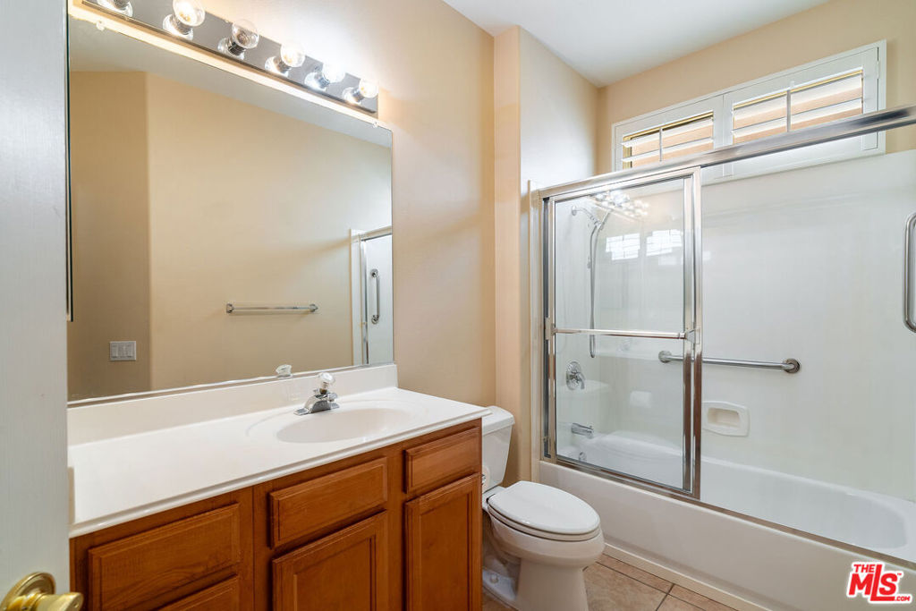 MLS #25573051 image #17