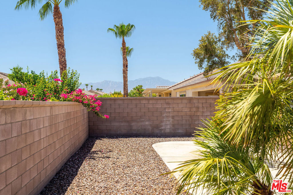 MLS #25573051 image #24