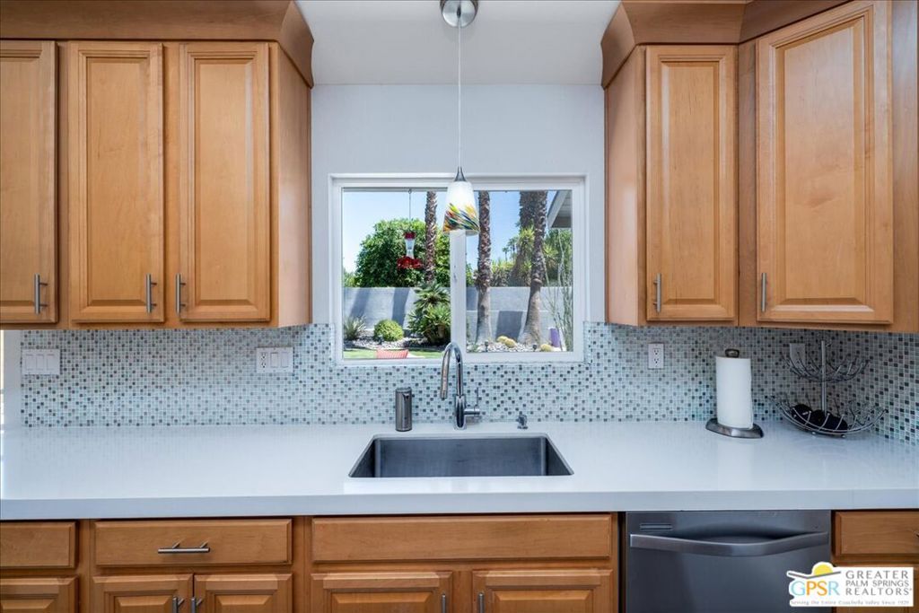 MLS #25573353PS image #20