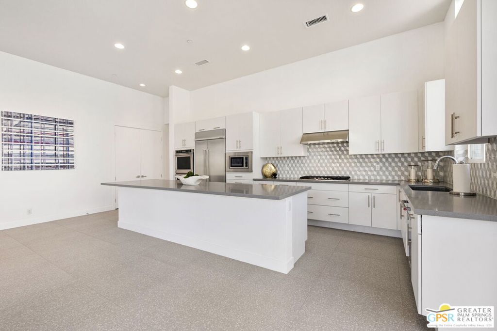 MLS #25573461PS image #51