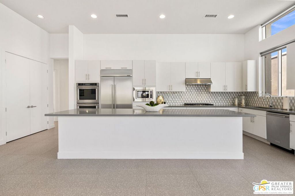 MLS #25573461PS image #58