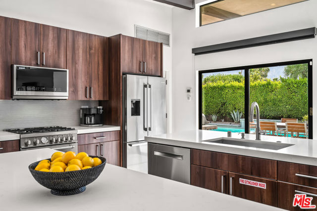 MLS #25573887 image #15