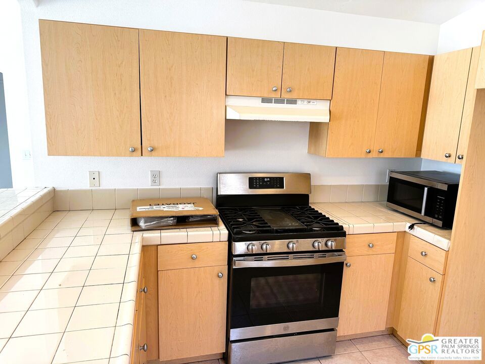 MLS #25575271PS image #5