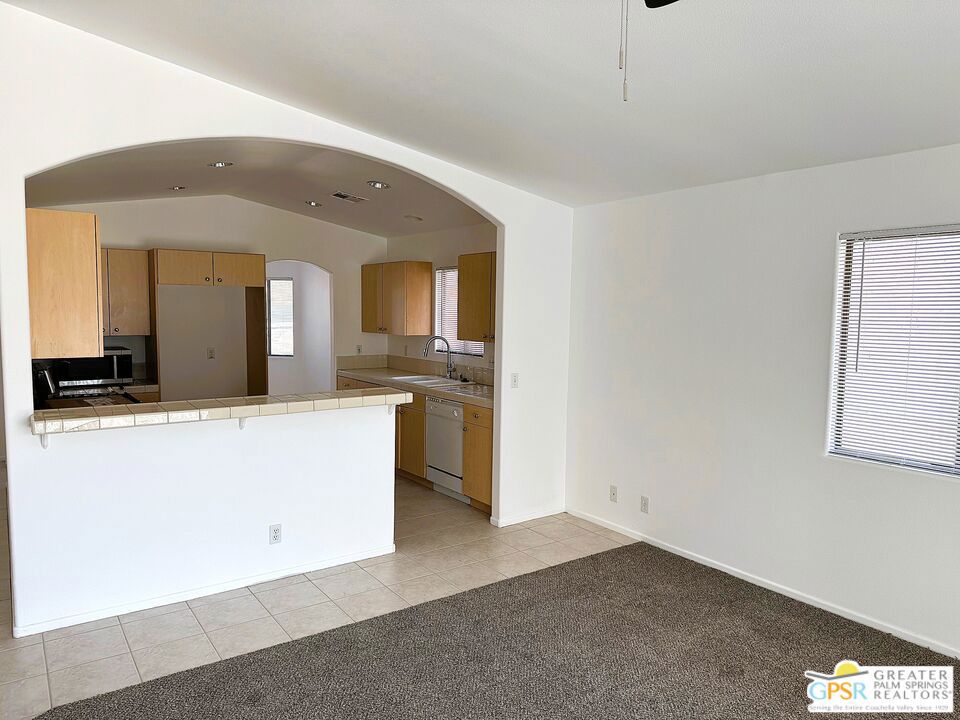 MLS #25575271PS image #9