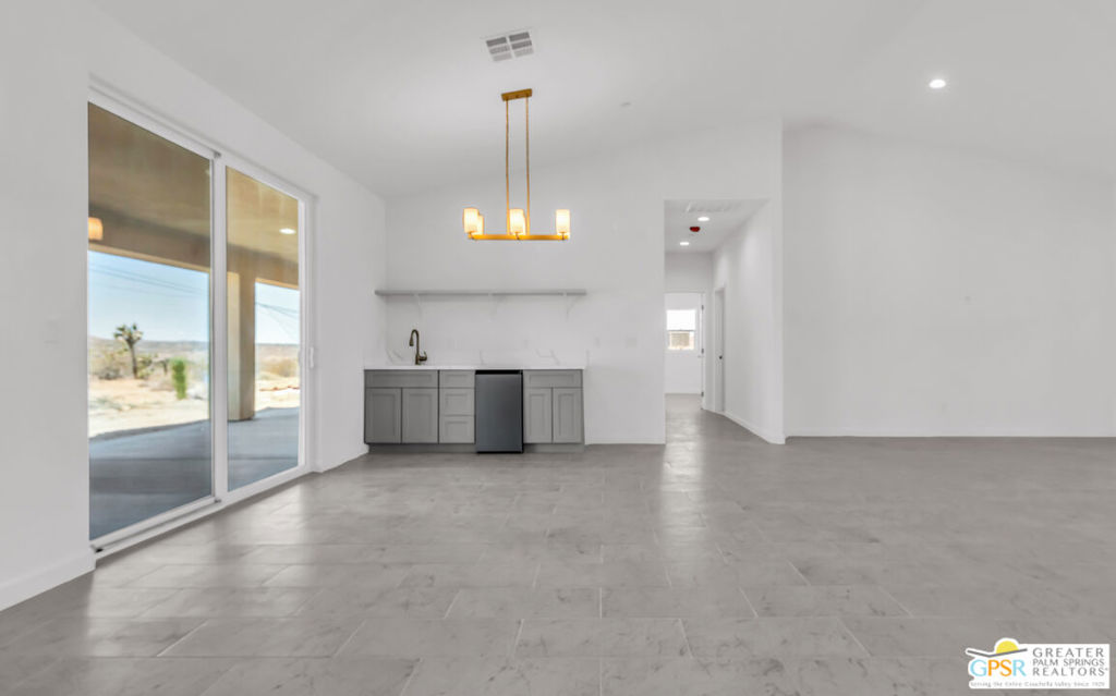 MLS #25576693PS image #13