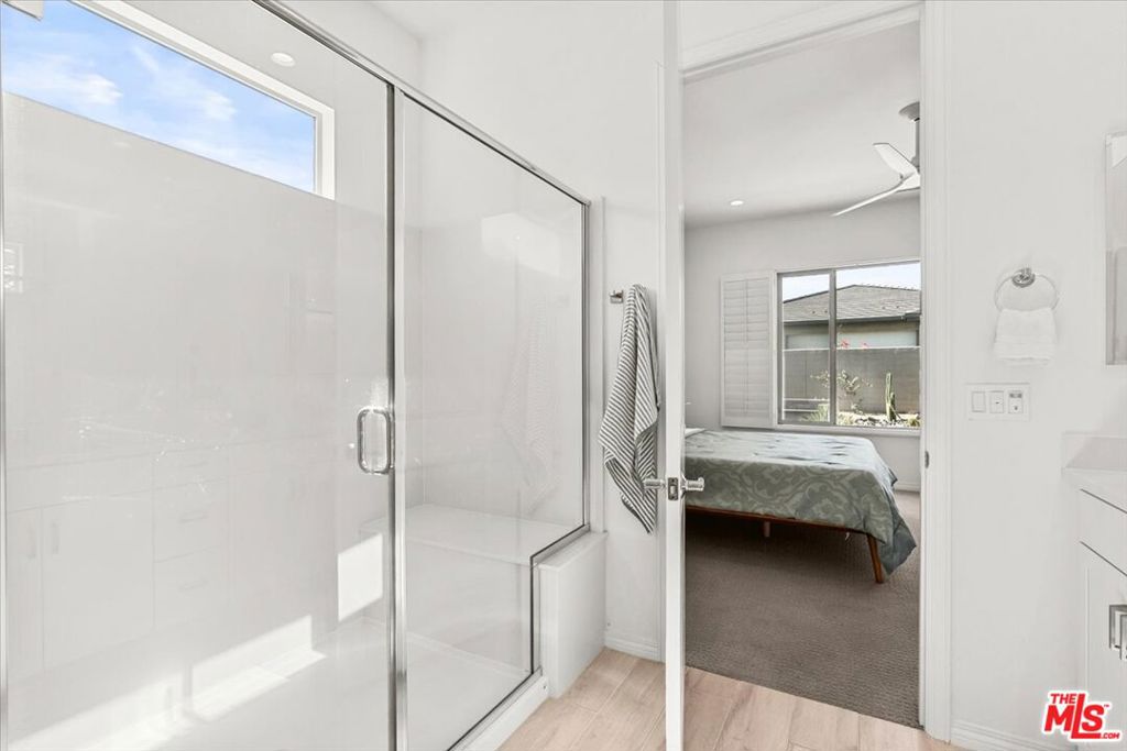 MLS #25576817 image #14