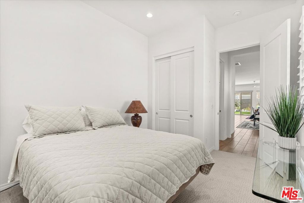 MLS #25576817 image #15