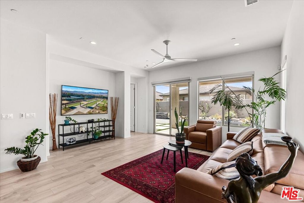 MLS #25576817 image #7