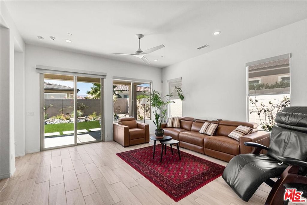 MLS #25576817 image #8